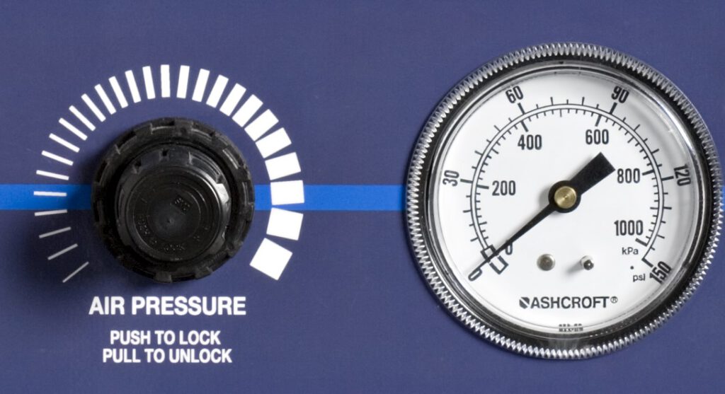 Blast pressure dial; air pressure dial on Comco AccuFlo.